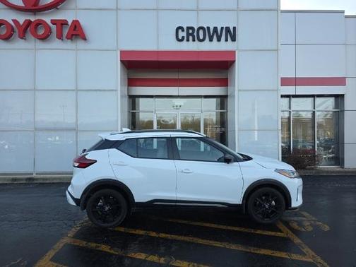 2024 Nissan Kicks SR