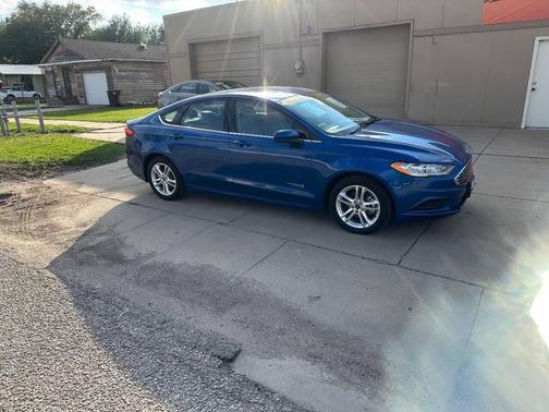 2018 Ford Fusion Hybrid S