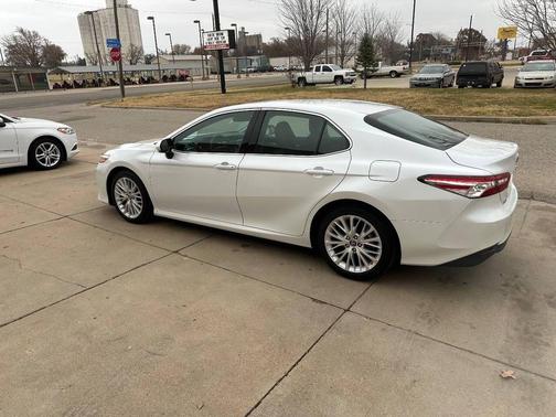 2018 Toyota Camry XLE