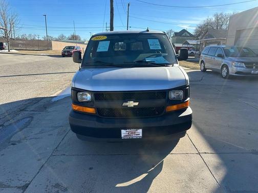 2017 Chevrolet Express 3500 LS