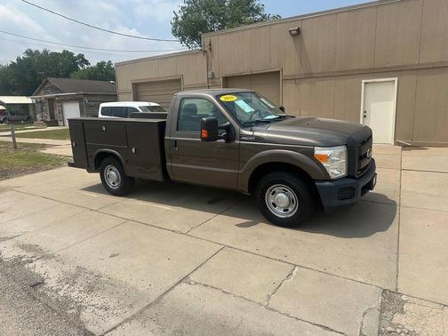 Caribou 2016 Ford F-250 XL