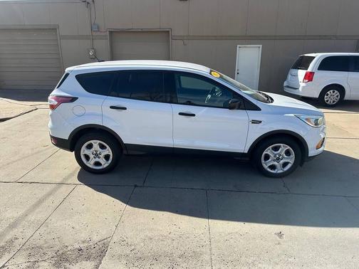 2017 Ford Escape S