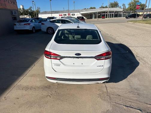 2018 Ford Fusion Hybrid S