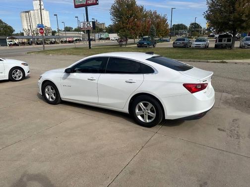 2019 Chevrolet Malibu 1LS
