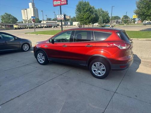 2016 Ford Escape S