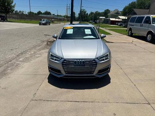2019 Audi A4 40 Premium