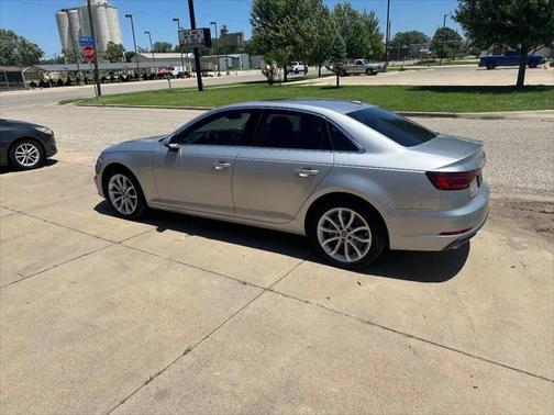 2019 Audi A4 40 Premium