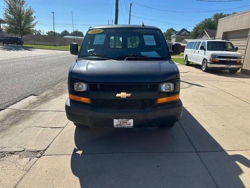 2016 Chevrolet Express 2500 Work Van