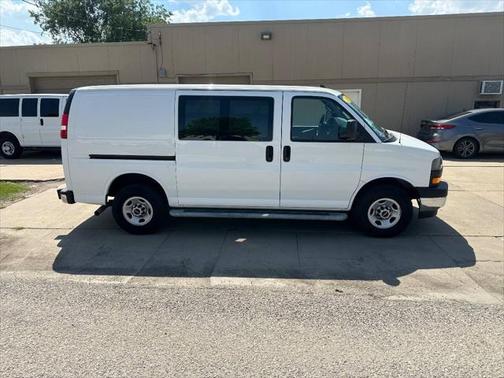 2021 GMC Savana 2500 Work Van