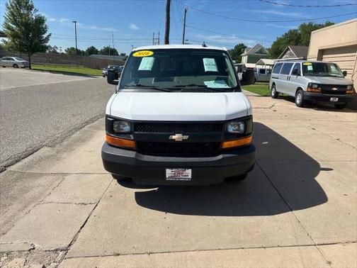 2016 Chevrolet Express 2500 LS