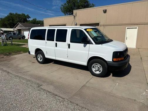 2016 Chevrolet Express 2500 LS