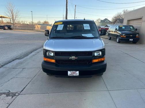 2016 Chevrolet Express 2500 LS