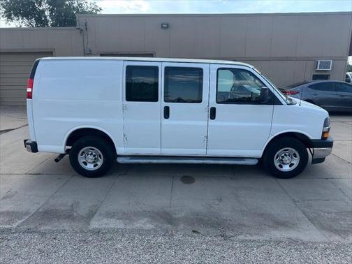 2022 Chevrolet Express 2500 RWD 2500 Regular Wheelbase WT