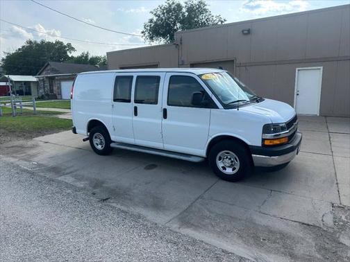 2022 Chevrolet Express 2500 RWD 2500 Regular Wheelbase WT
