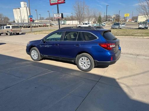 2016 Subaru Outback 2.5i Premium