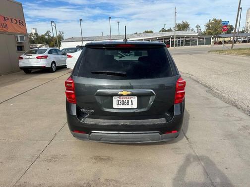 2017 Chevrolet Equinox LS