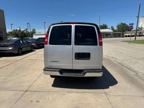 2017 Chevrolet Express 3500 LT