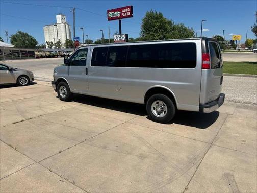2017 Chevrolet Express 3500 LT