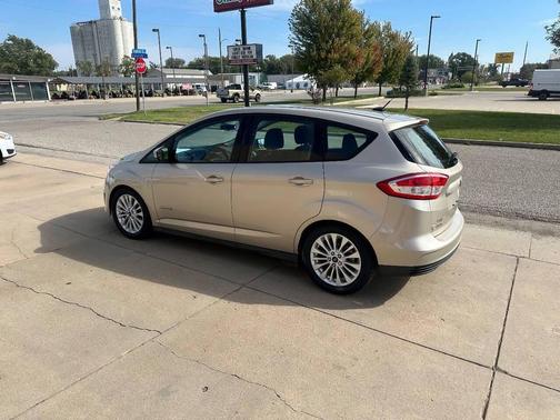 2017 Ford C-Max Hybrid SE