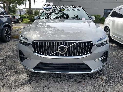 2023 Volvo XC60 Plus