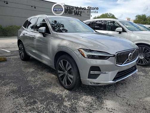 2023 Volvo XC60 Plus