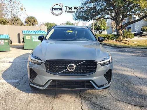 2023 Volvo XC60 Plus