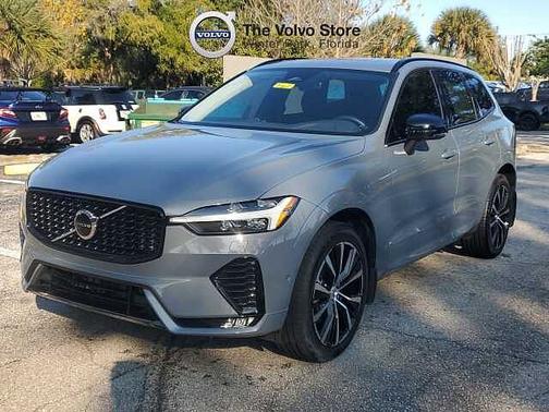 2023 Volvo XC60 Plus