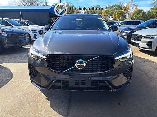 2023 Volvo XC60 Plus