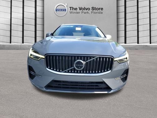 2022 Volvo XC60 B6 AWD Inscription