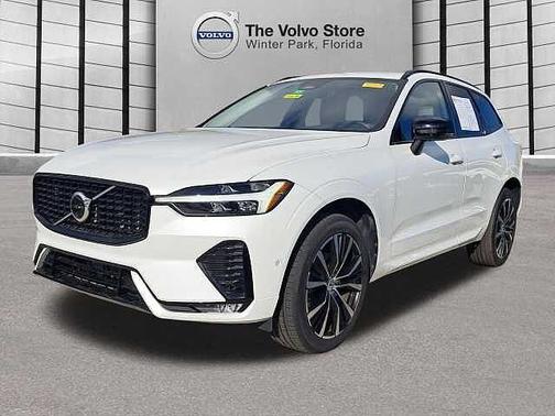 2023 Volvo XC60 Plus