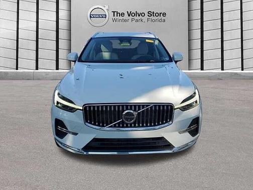 2023 Volvo XC60 Plus