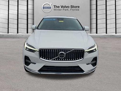 2023 Volvo XC60 Plus