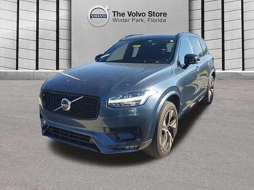 2021 Volvo XC90 R-Design
