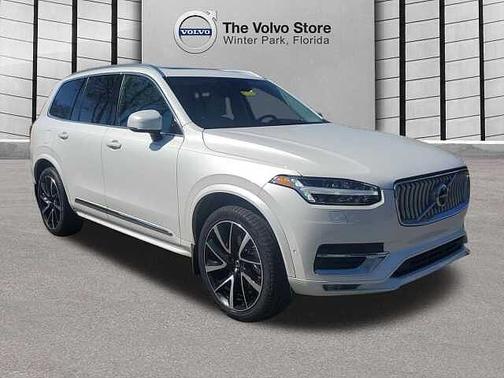 2023 Volvo XC90 Plus