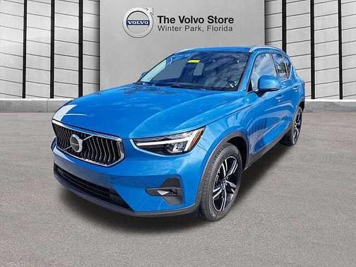 2023 Volvo XC40 Plus
