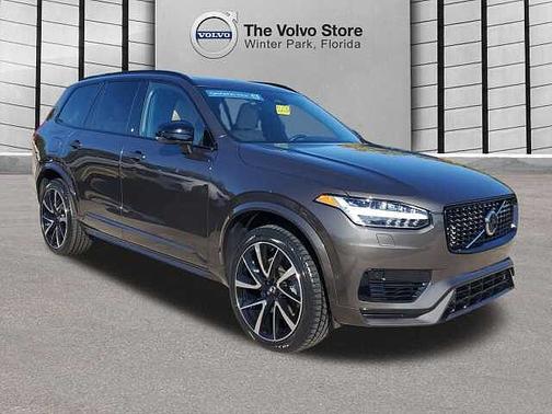 2023 Volvo XC90 