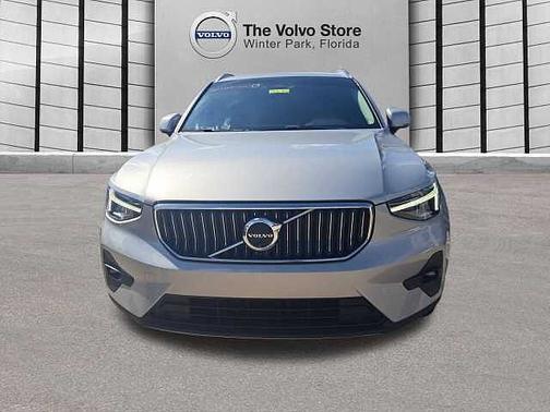 2023 Volvo XC40 Plus