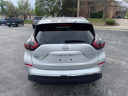 2023 Nissan Murano SV
