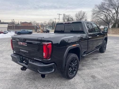 2022 GMC Sierra 2500 Denali