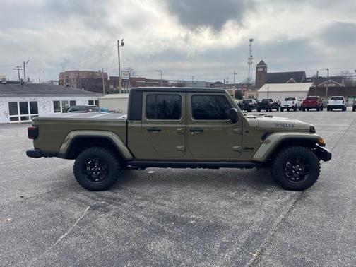 2025 Jeep Gladiator Sport