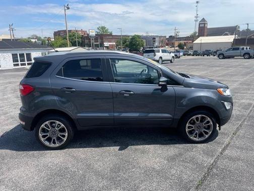 2022 Ford EcoSport Titanium
