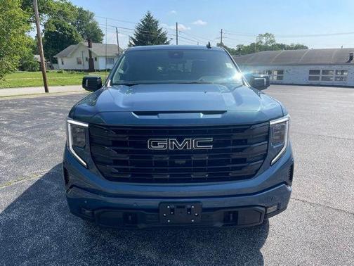 Metallic 2026 GMC Sierra 1500 Elevation