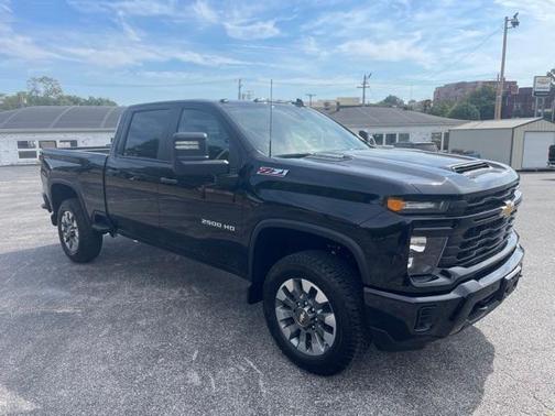 2026 Chevrolet Silverado 2500 Custom