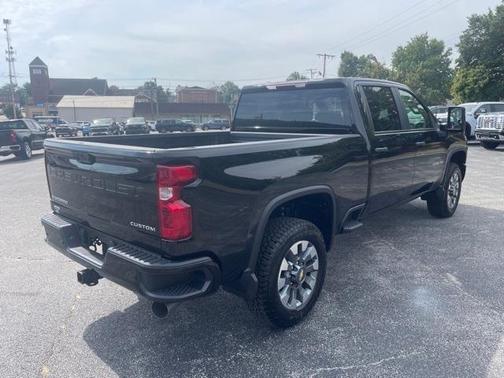 2026 Chevrolet Silverado 2500 Custom