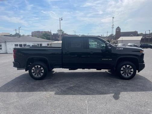 2026 Chevrolet Silverado 2500 Custom