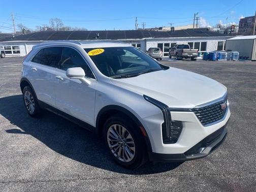 2024 Cadillac XT4 Premium Luxury