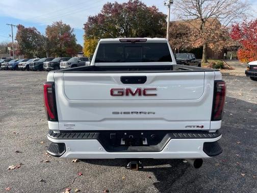 2024 GMC Sierra 2500 AT4