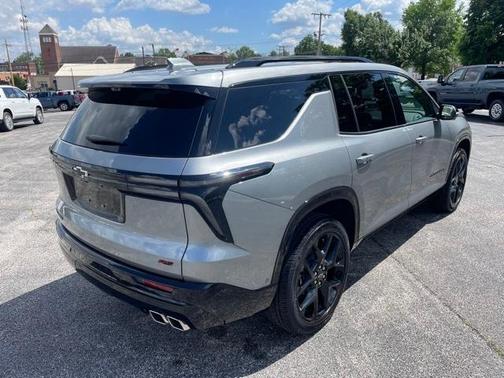2025 Chevrolet Traverse RS