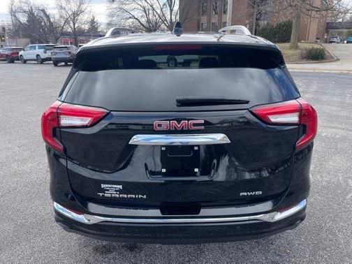 2024 GMC Terrain Denali