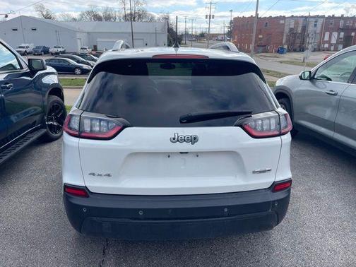 2019 Jeep Cherokee Latitude Plus